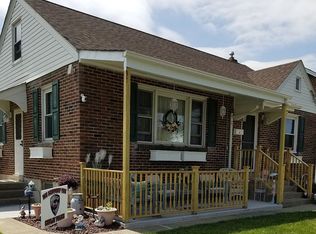 12 N 8th St, Coplay, PA 18037