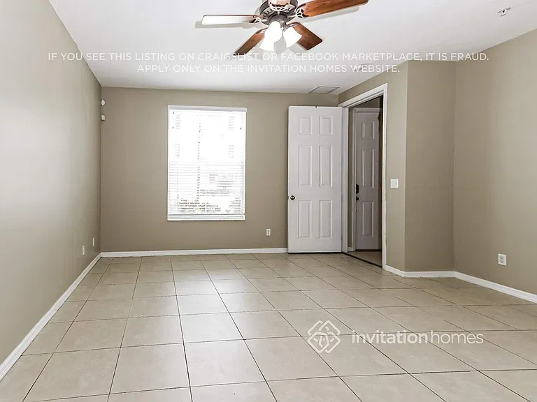 4304 Main St — Photo 13
