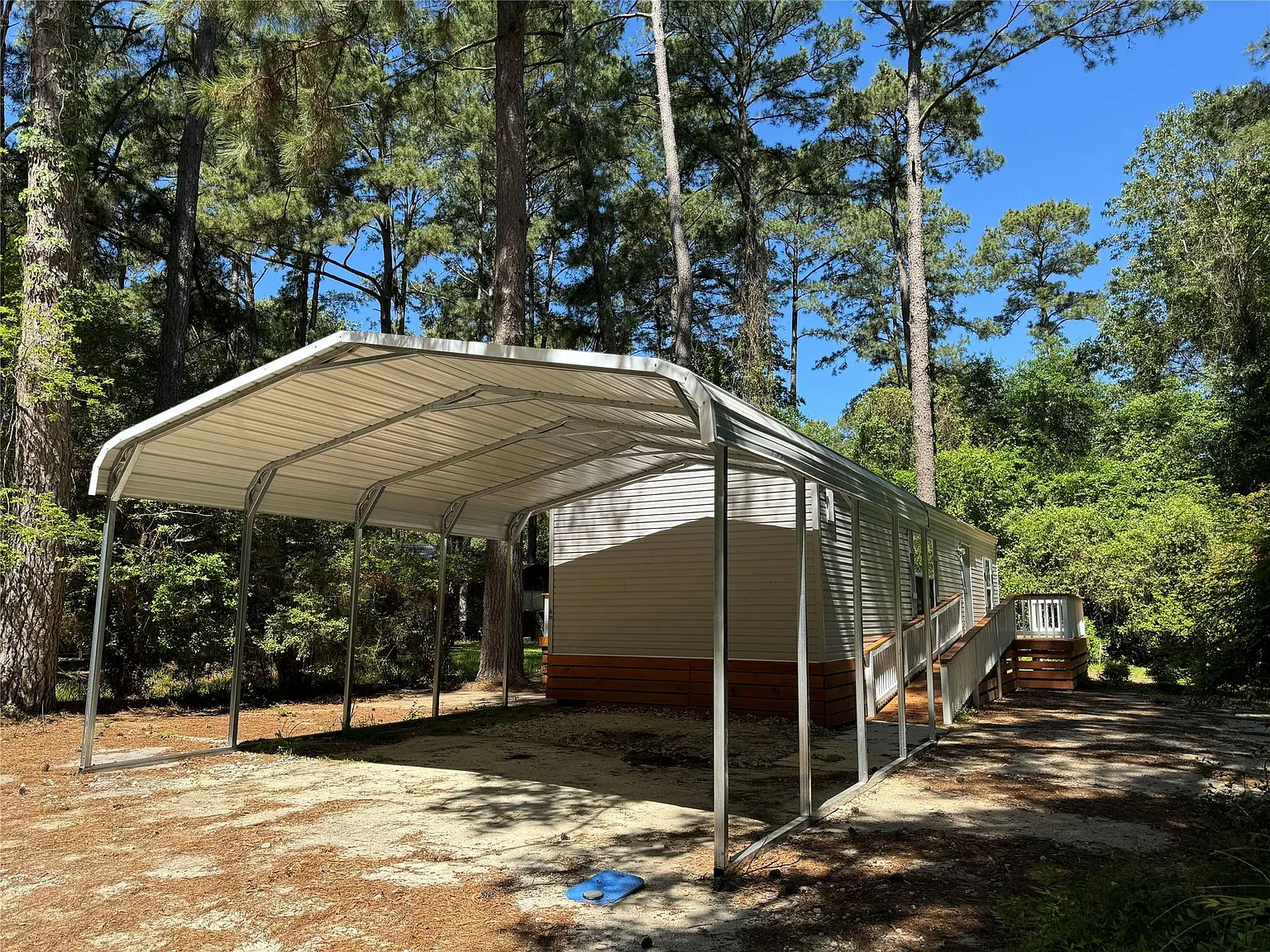 2 bed, 1.0 bath, 672 sqft, $1,000 — Photo 2