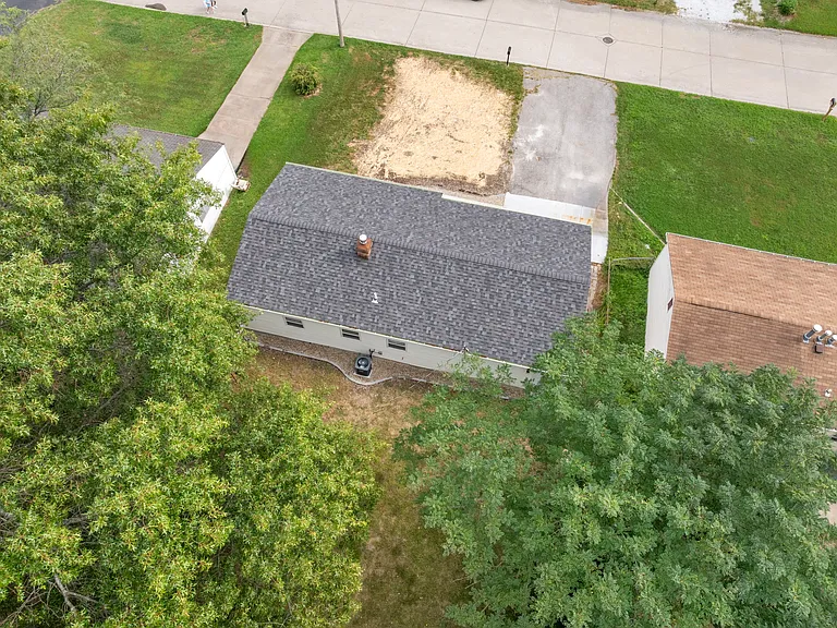 1417 Plaza Pl — Photo 24