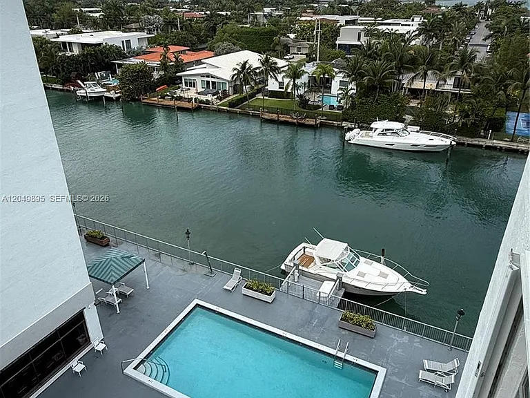10000 W Bay Harbor Dr #Penthouse 4 — Photo 21