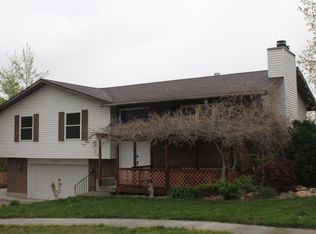 9120 S Meadow Ct, Sandy, UT 84093