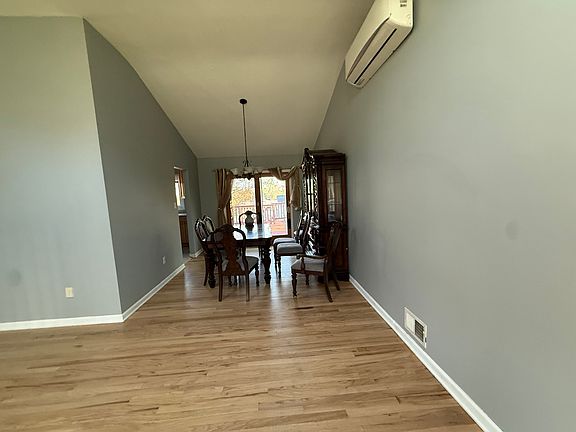 3rd image of 25 Bartman Rd