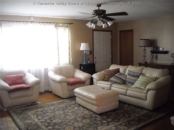 5th image of 238 Lykens Ave