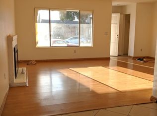 613 S Harmon St, Santa Ana, CA 92704