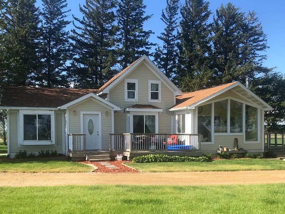 1st image of 16654 Y Ave