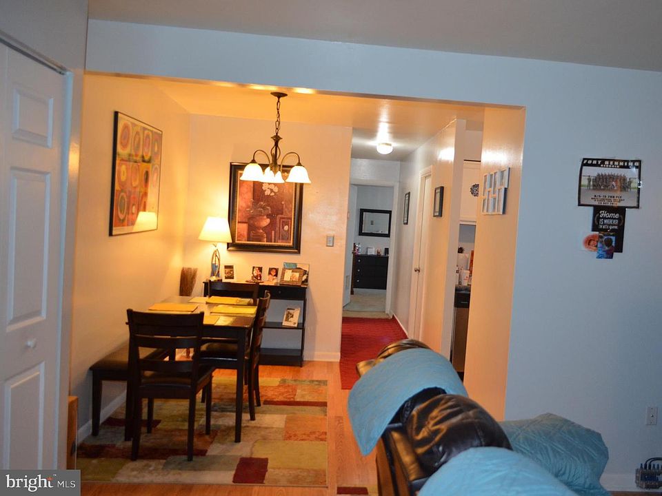 1st image of 100D Royal Oak Dr #100-D