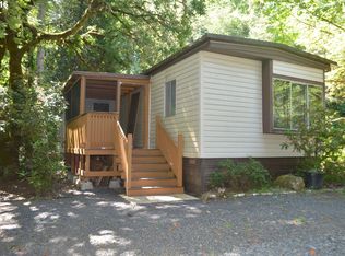 8451 McKenzie Hwy, Springfield, OR 97478