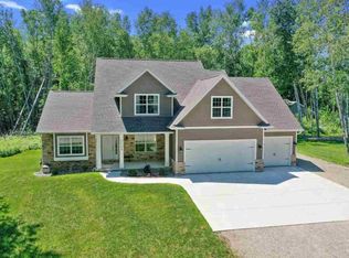 2103 Mulligan Way, Suamico, WI 54313