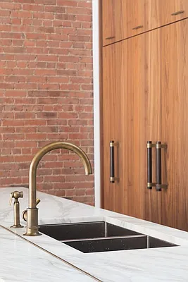 Rented by Compass | media 37