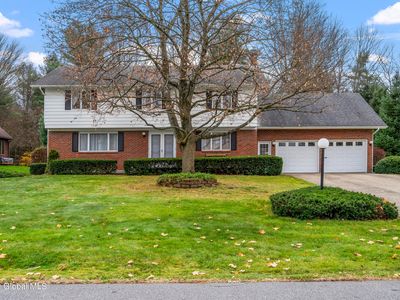 14 Edgewood Dr, Burnt Hills, NY, 12027