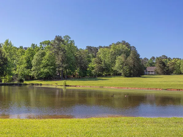3621 Windy Hill Rd #2, Chapel Hill, NC 27514