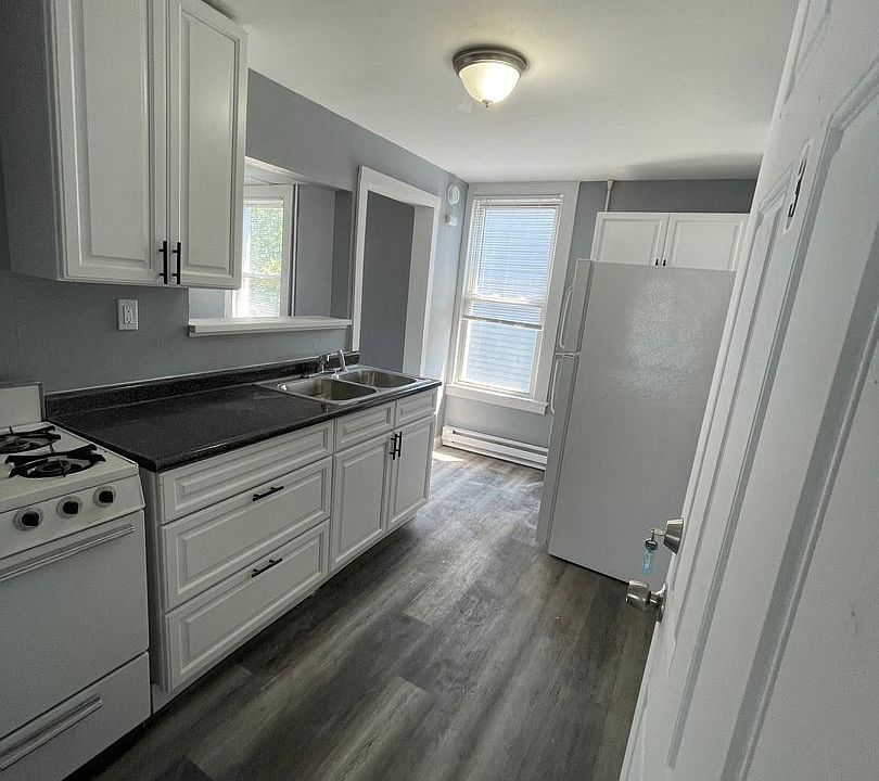 1st image of 112 Prospect St #1B-1BA