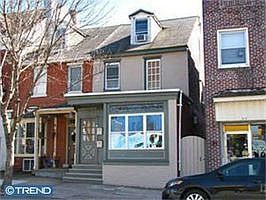Home for Sale in Phoenixville, Pennsylvania $240,000