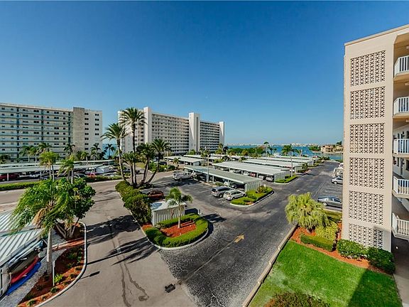 4th image of 6025 Shore Blvd S APT 403