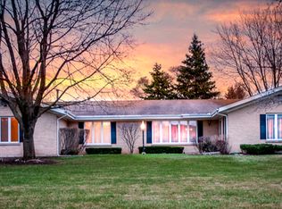 20163 N Park Hill Dr, Deer Park, IL 60010