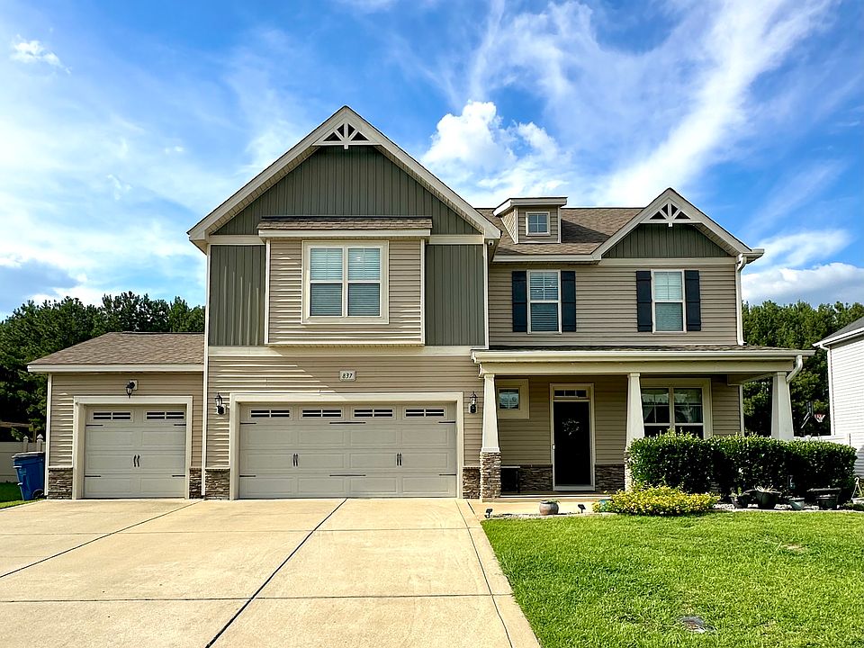 1st image of 837 Saint Johns Loop