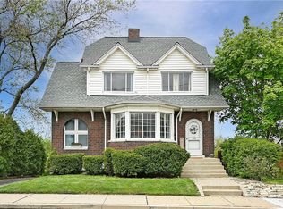 2438 Pioneer Ave, Pittsburgh, PA