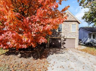 1800 SE 3rd St, Lees Summit, MO 64063