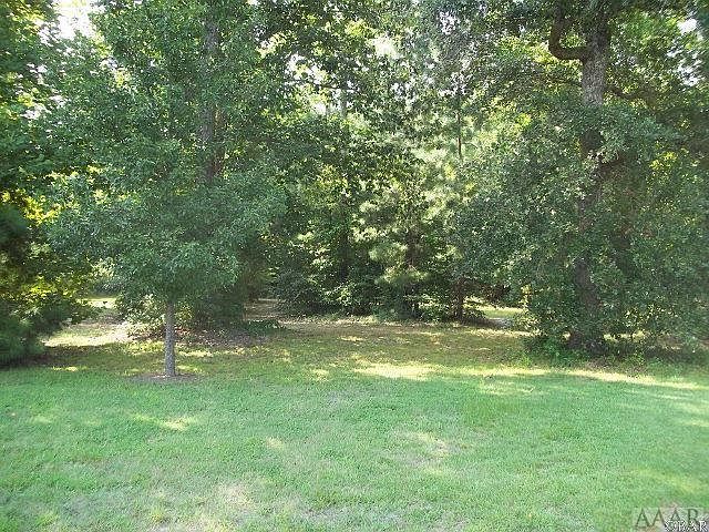 1st image of 210 Carolina Club Dr
