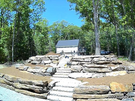 New 2021 two story garage