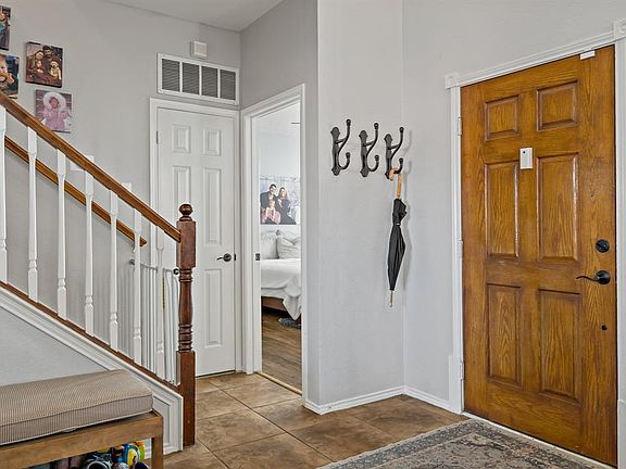 5th image of 1421 Woodmont Ave