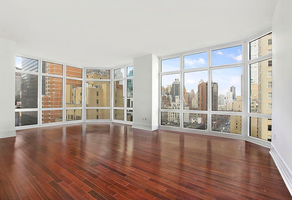 1st image of 300 E 55th St APT 19B