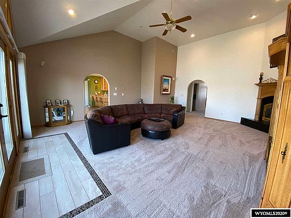 4th image of 6001 Sublette Dr