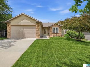 1260 Morton St, Lincoln, NE 68521