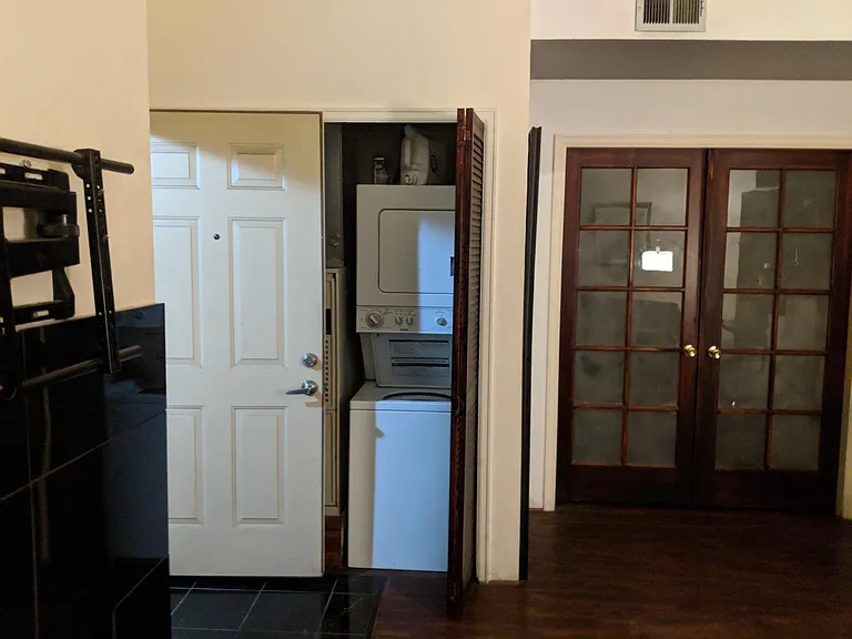 4882 E Kentucky Ave #F — Photo 20