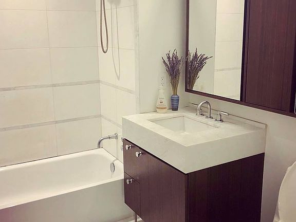 5th image of 205 E 92nd St APT 24B