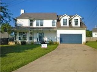 311 Riverwood Ct, La Vergne, TN 37086