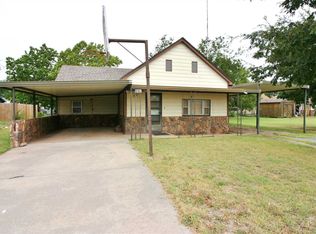 1317 5th St, Woodward, OK 73801