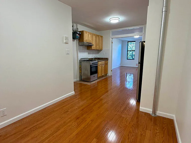 328 E 11th St #12 — Photo 10
