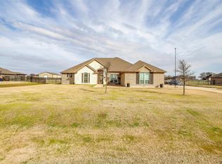 7946 Grassland Dr, Godley, TX 76044
