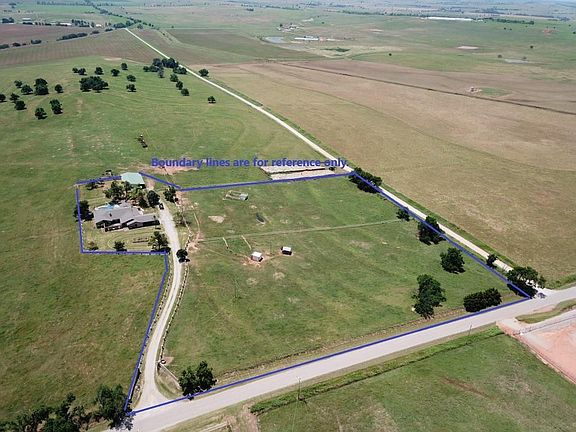 3rd image of 413 County Road 1250