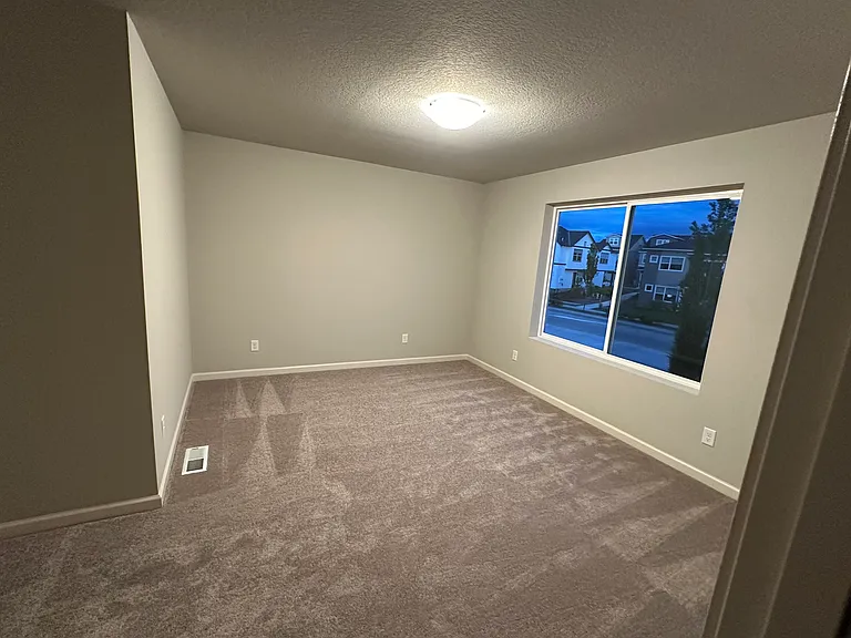 8063 SE Blanton St — Photo 5