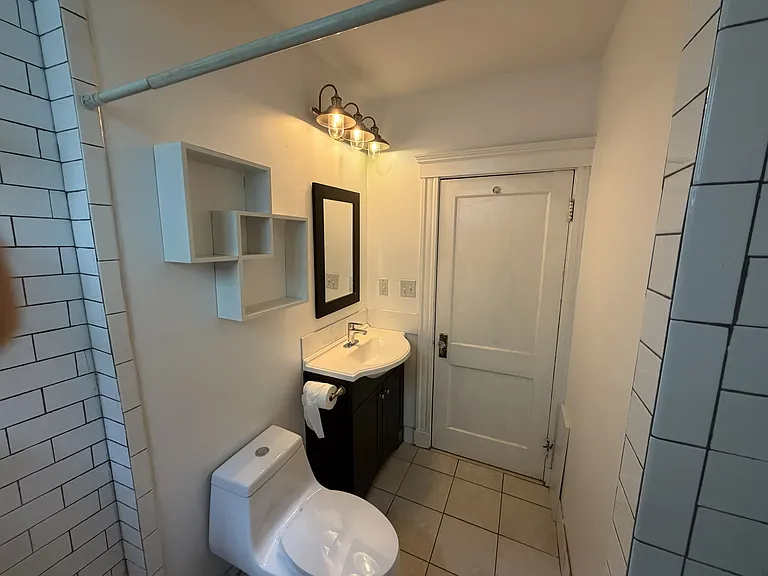 4 Wilson Ave #1 — Photo 11