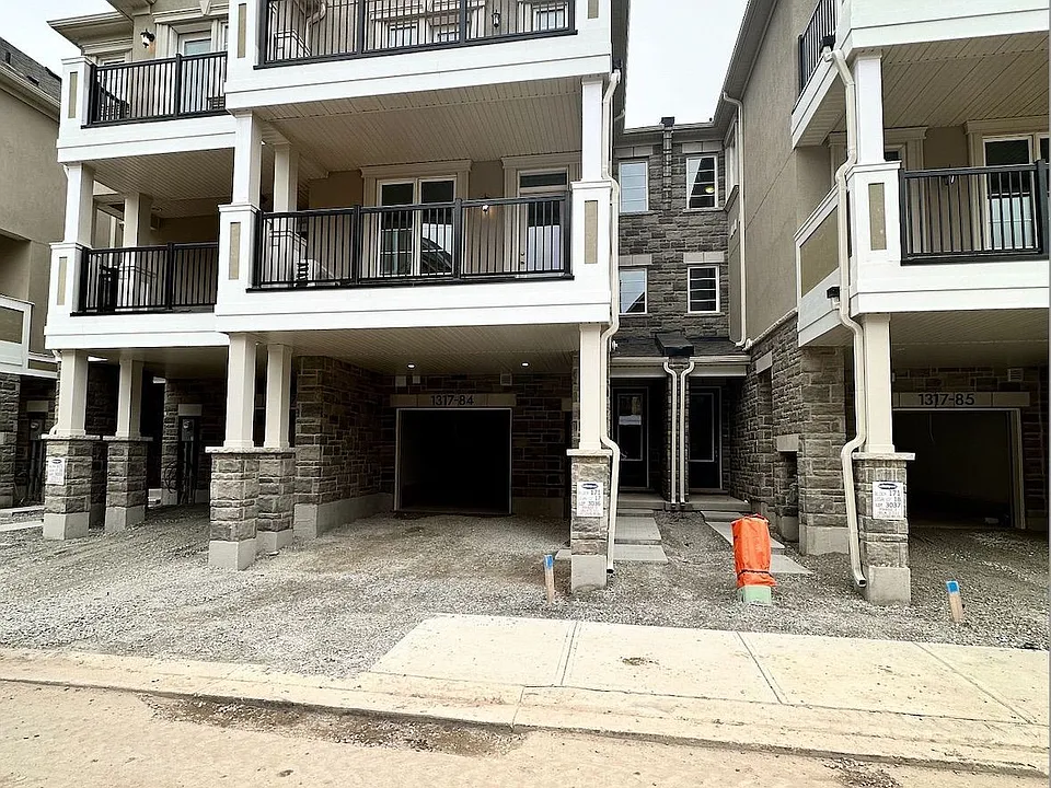 1317 Leriche Way #84