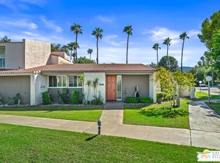 2522 N Whitewater Club Dr Unit D, Palm Springs, CA 92262