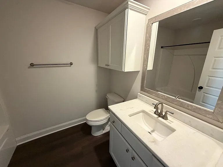 464 Silver Hill Dr — Photo 16