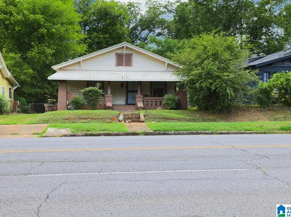 4617 Richard Arrington Jr Blvd N, Birmingham, AL 35212