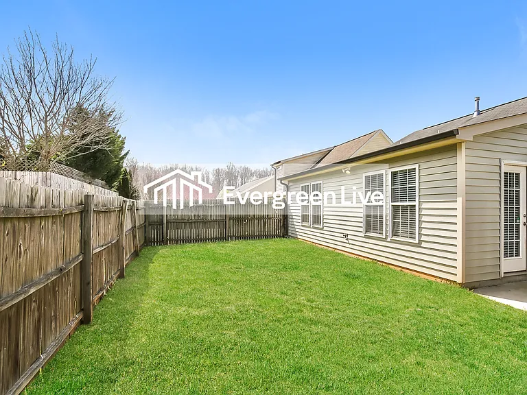 4019 Shallowcreek Ct — Photo 13