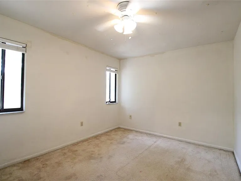 1624 SW 77th Ter — Photo 8