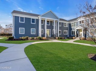 306 Deal Lake Dr UNIT 43, Asbury Park, NJ 07712