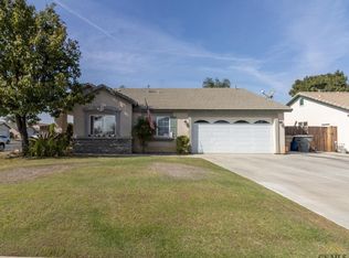 4303 Fairmount Park Dr, Bakersfield, CA 93312