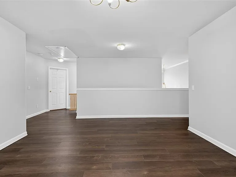 28 Stonehenge Ct — Photo 32