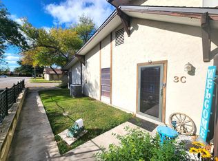 100 Royal Way Dr APT 3C, Del Rio, TX 78840