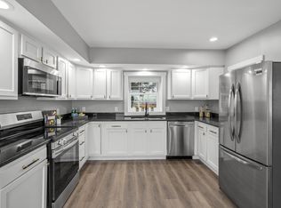8 Carneal St, Ludlow, KY 41016