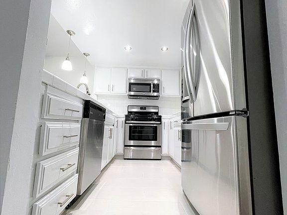 5th image of 5317 Denny Ave #51-105